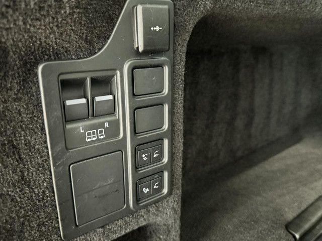 Foto Nummer 16: LAND ROVER Discovery