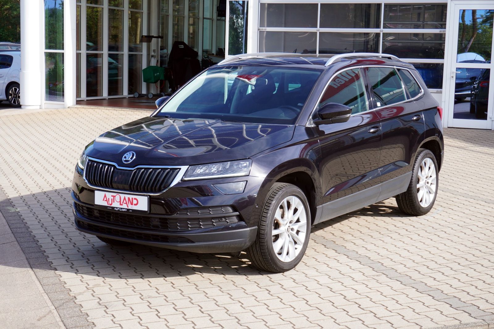 Skoda Karoq 1.5 TSI DSG LED Navi Kamera Tempomat AHK imagem 2
