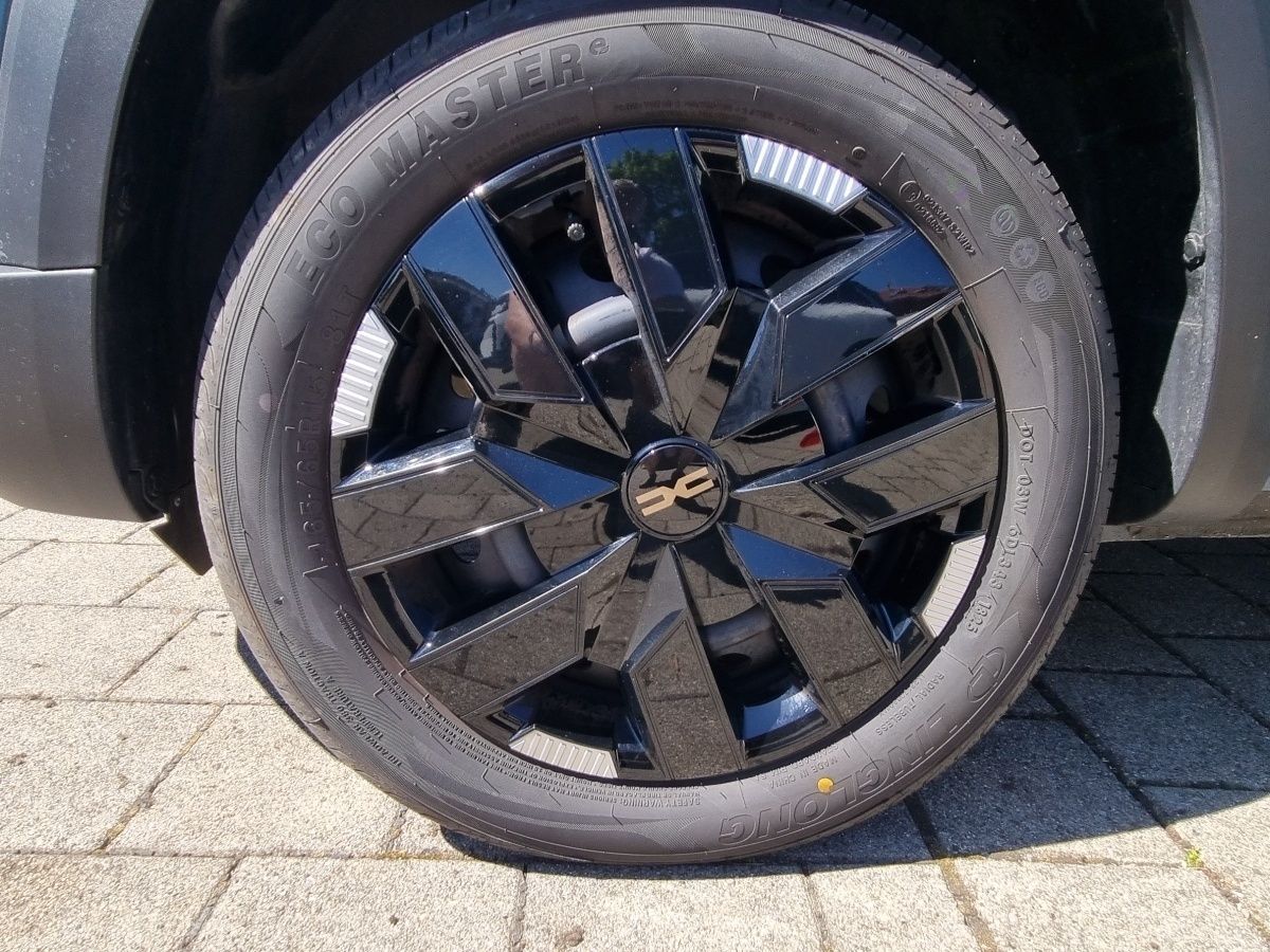 Fahrzeugabbildung Dacia Spring Extreme ELECTRIC 65