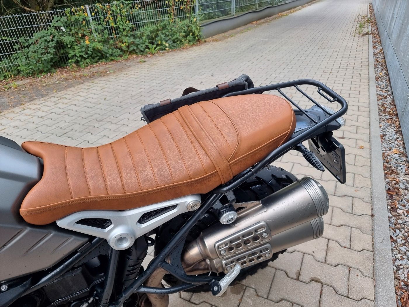 Fahrzeugabbildung BMW R nine T Scrambler Navi, Wilbers, Akrapovic