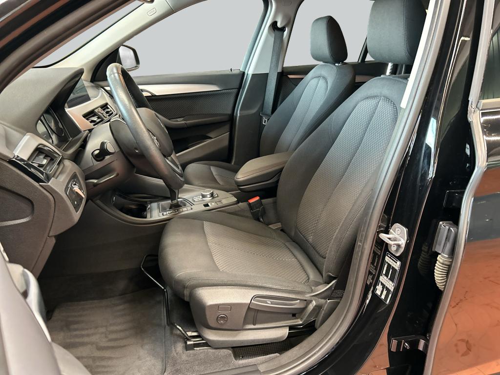 BMW X1 sDrive20i Aut. Advantage *Navi*SHZ*, миниатюра 11