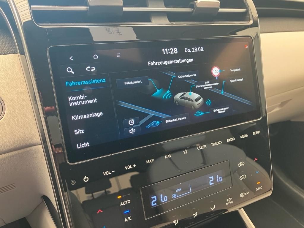 Fahrzeugabbildung Hyundai Tucson 1.6 CRDi Prime Mild-Hybrid 4WD Assistenz