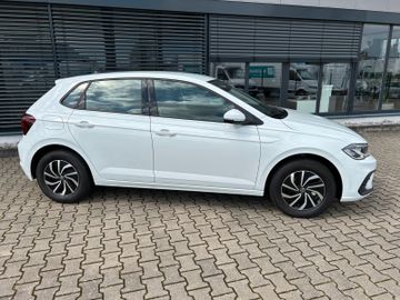 Fahrzeugabbildung Volkswagen Polo VI Life Klima digt.Tacho