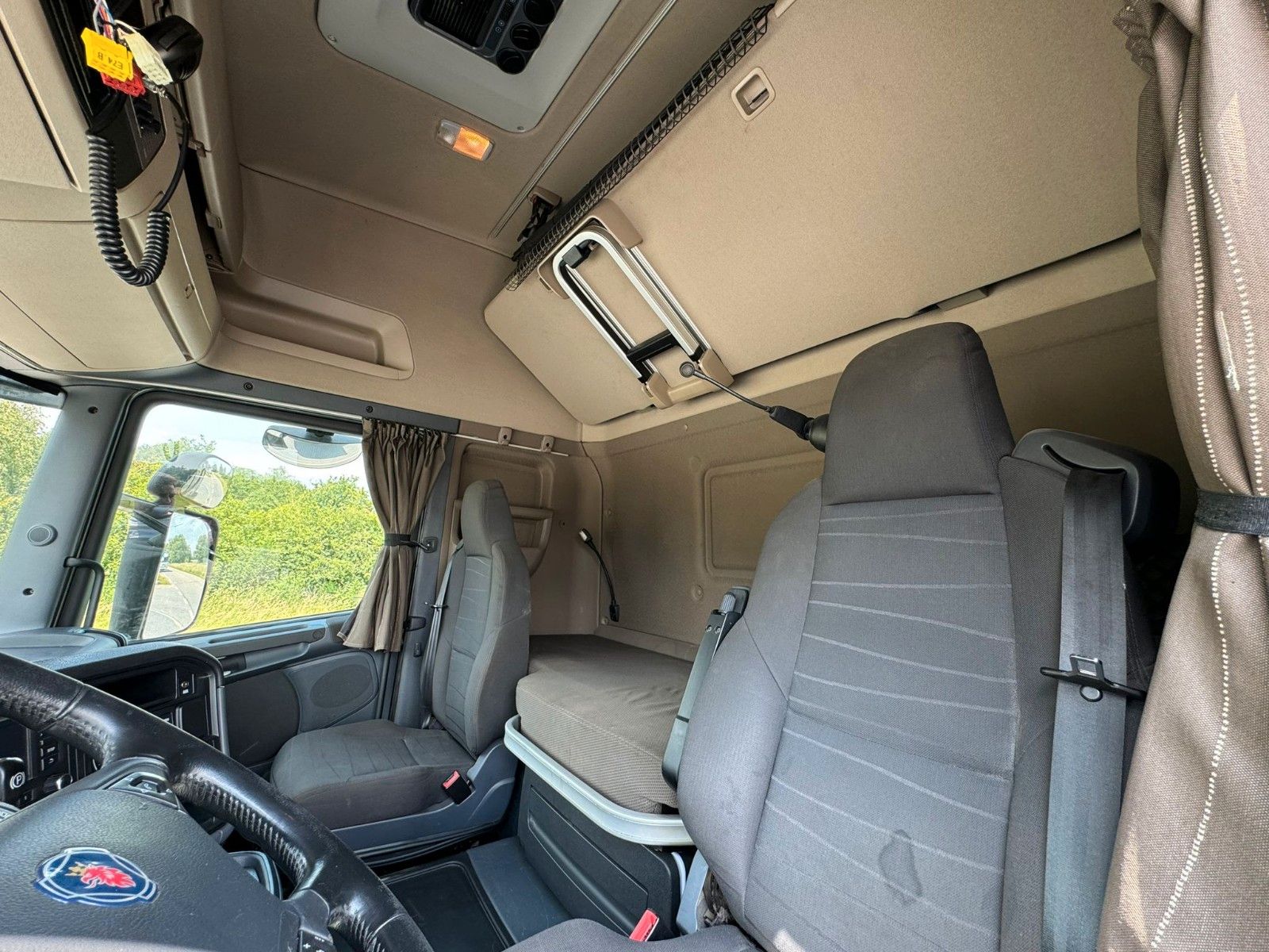 Fahrzeugabbildung Scania R 450 Sattelzugmaschine 4x2