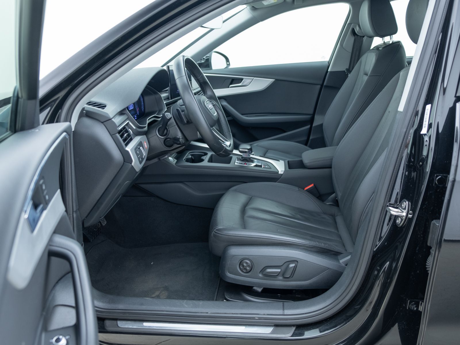 Audi A4 - Bild 12