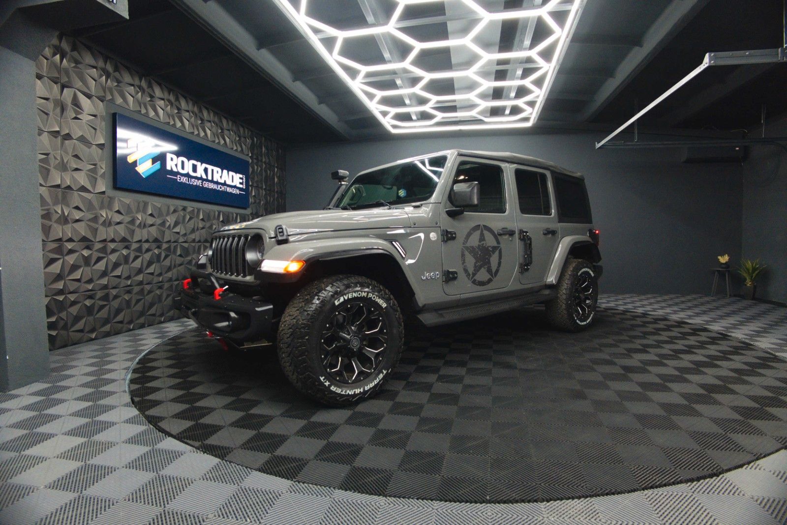 Fahrzeugabbildung Jeep Wrangler 3.6 V6 UNLIMITED SAHARA OFFROAD 4x4 LED