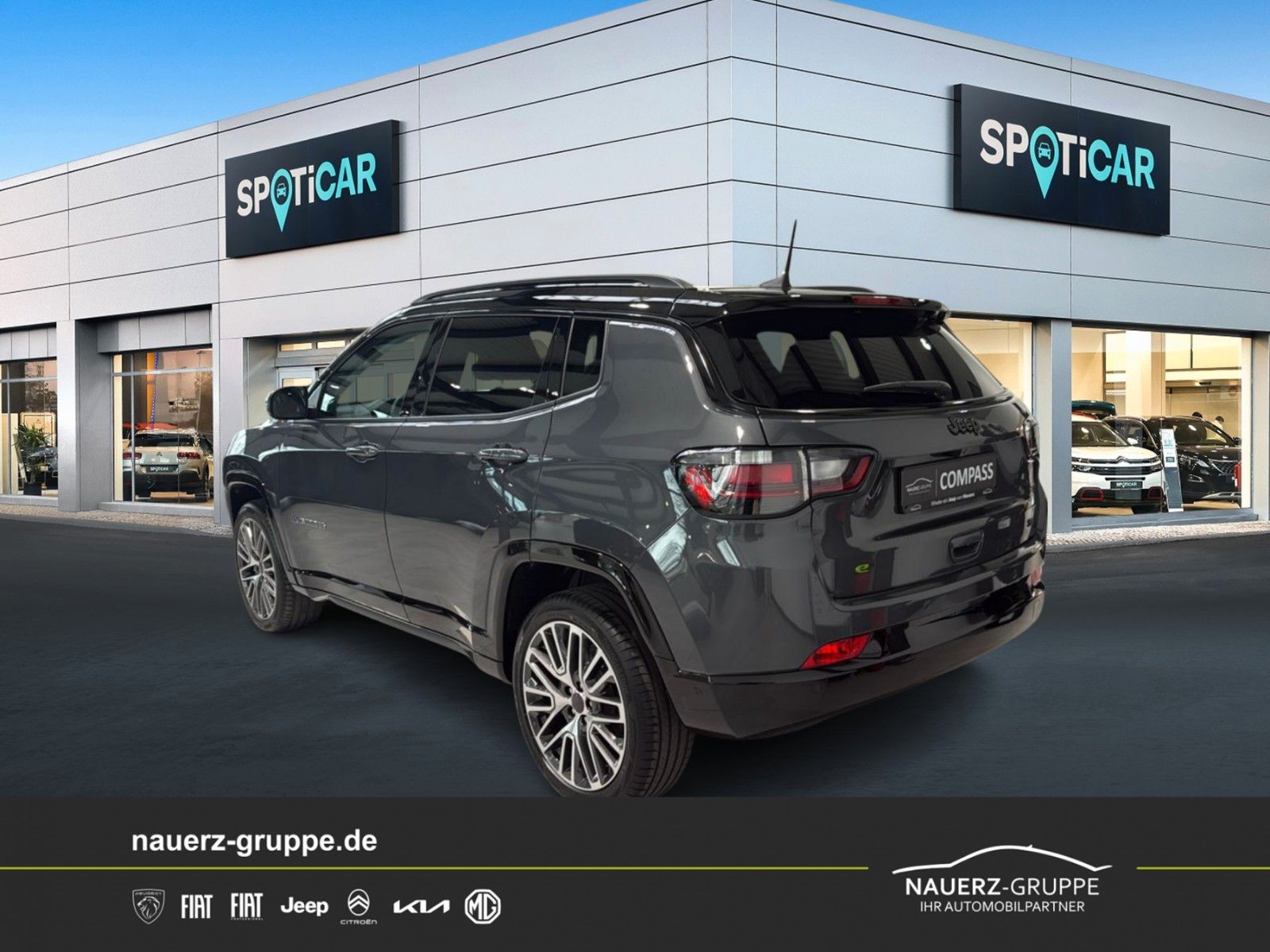 Fahrzeugabbildung Jeep Compass Summit Mild-Hybrid FWD