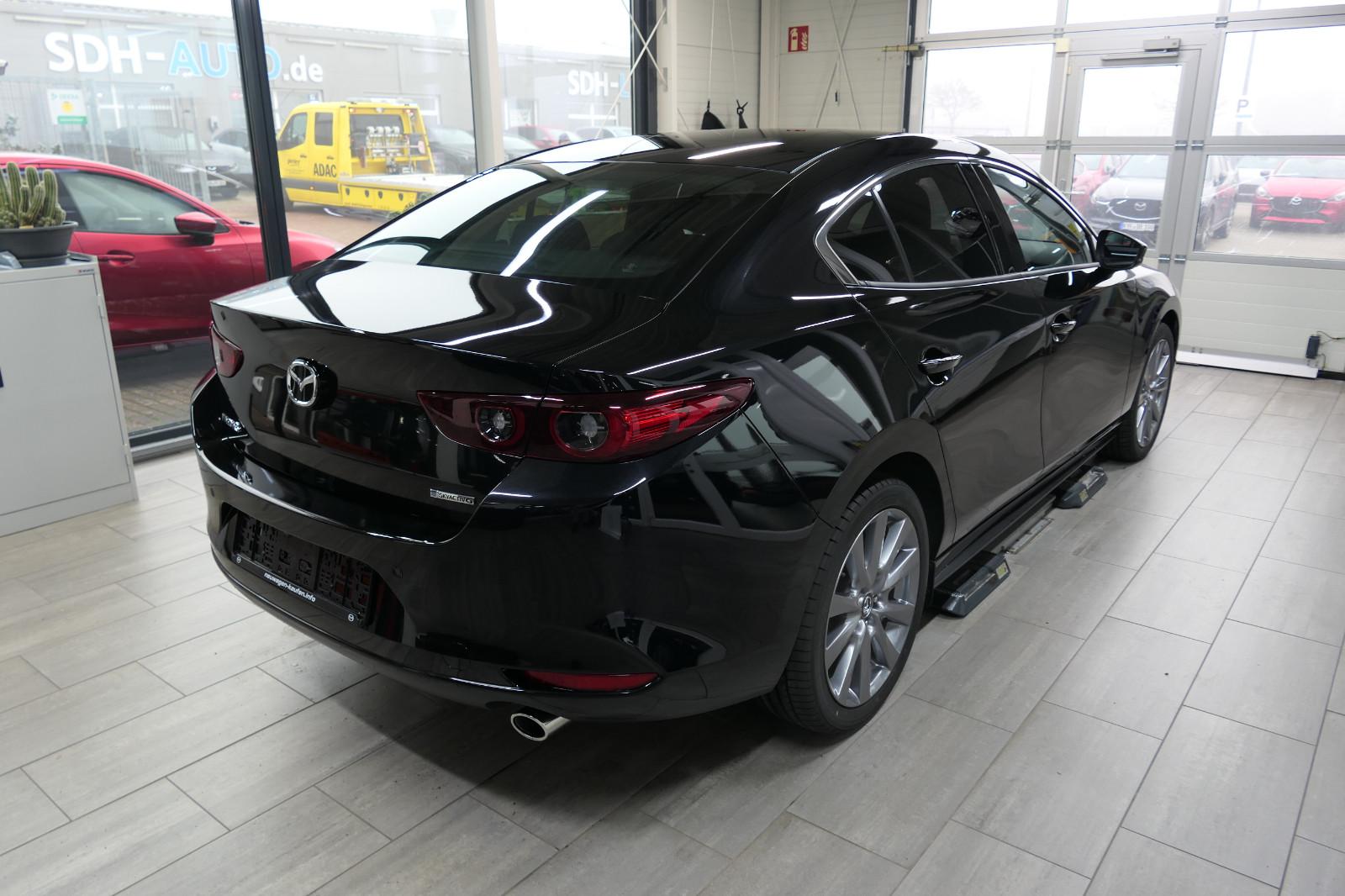 Mazda 3 e-SKYACTIV Exclusive Fastback >>2027<<