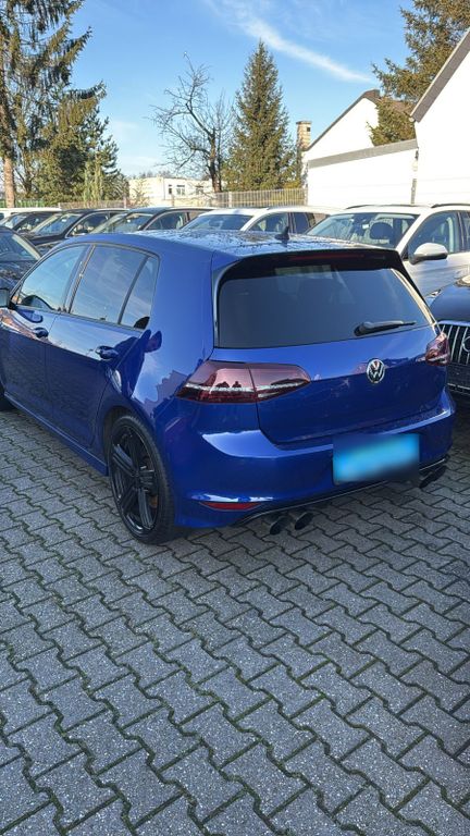 Image of Volkswagen Golf