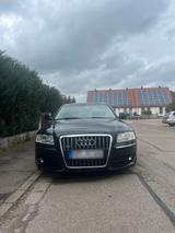 Audi A8 D3 4e 3.0 TDI - Audi A8 mit Diesel-Antrieb: Limousine, 4.0