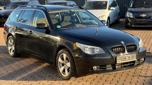 BMW 525i Kombi xDrive*NAVI*XENON*PANO*SHZ*