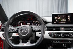 AUDI A5 2.0  40 TFSI SLine/Virt.Cockpit/Schalter