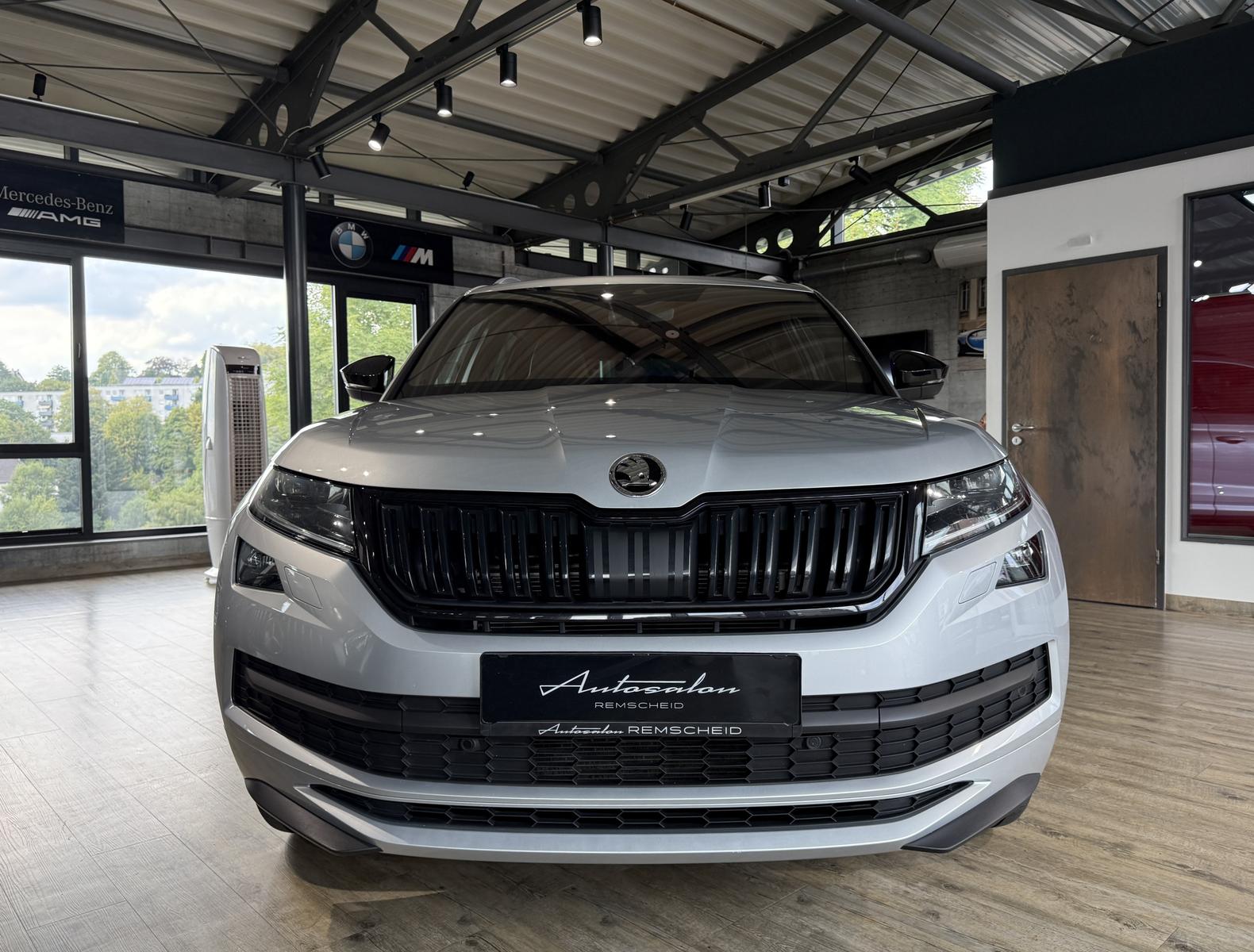 Skoda Kodiaq Sportline 4x4*7-SITZER*LED*KAMERA*AHK*