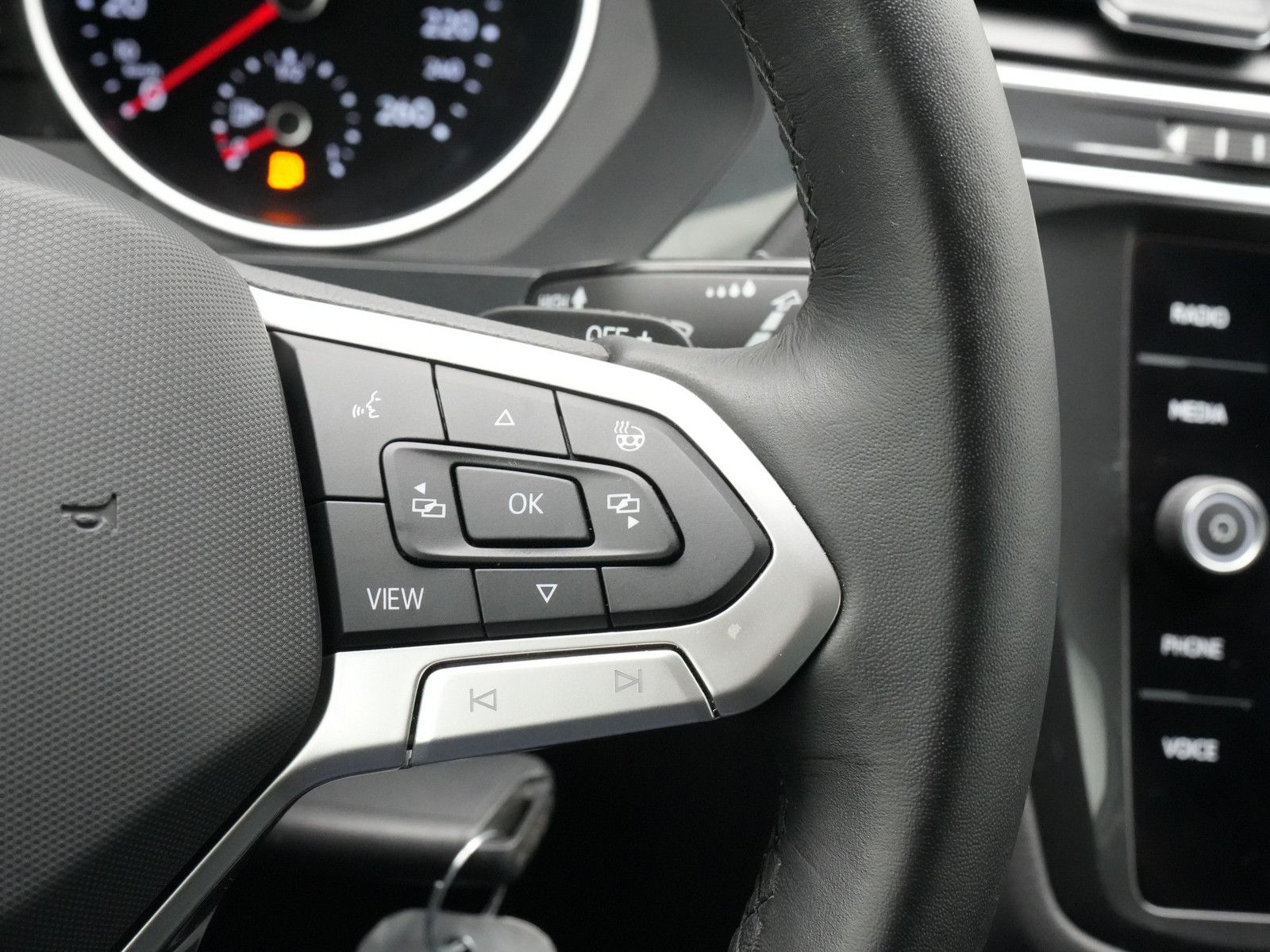 Volkswagen Tiguan - Bild 7