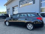 Toyota Auris Touring Sports Cool Klimaautomatik Alus - Toyota Auris mit Benzin-Antrieb: Kombi