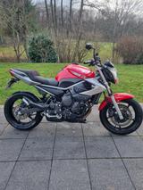 Yamaha XJ6 - YAMAHA 2011 XJ6