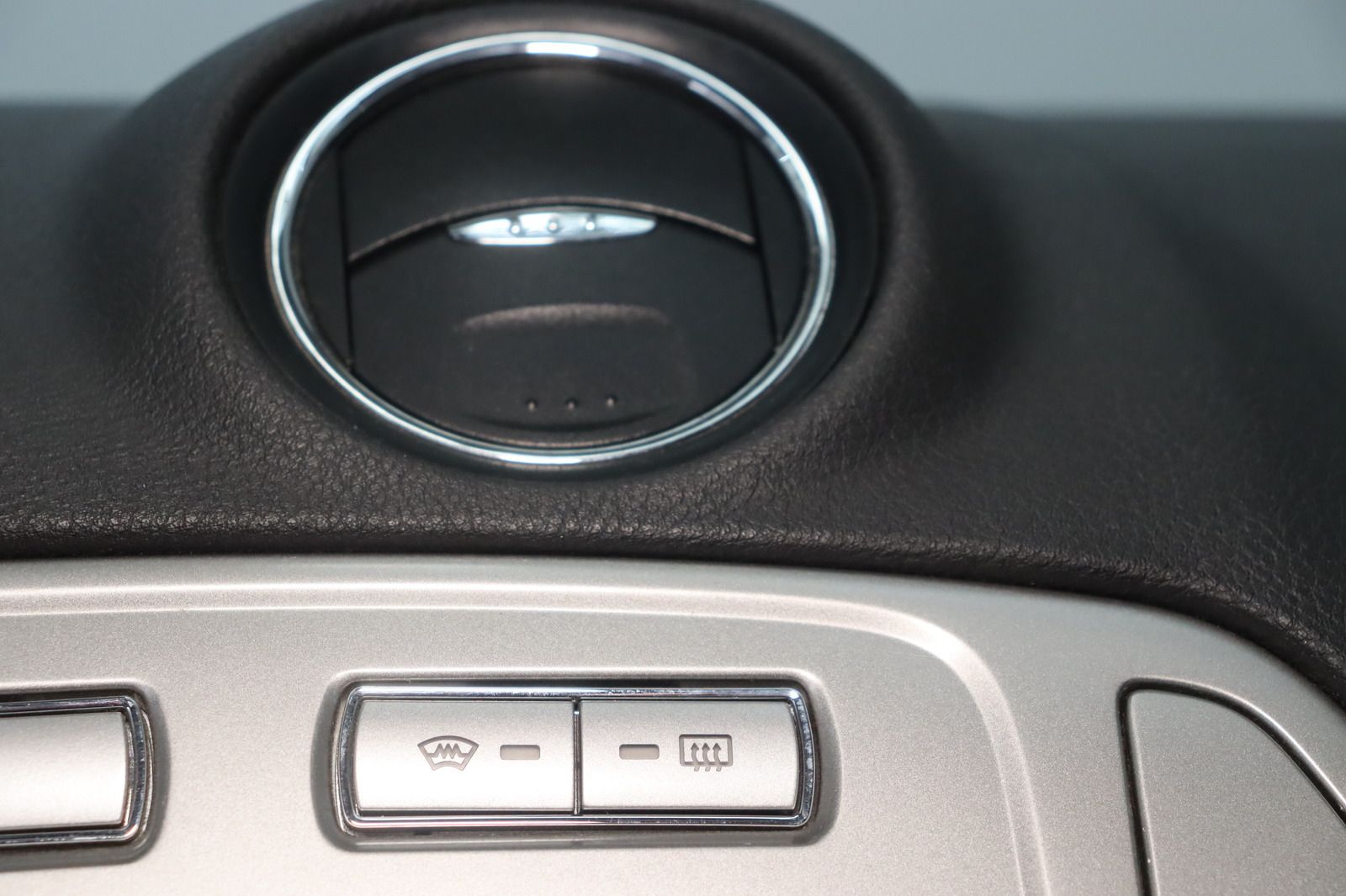 Fahrzeugabbildung Ford Mondeo Turnier 2.0 Ambiente * HU/AU neu