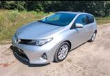 Toyota Auris 1.33l TÜV 02/26 AHK 150Km - Toyota Auris: 2.0