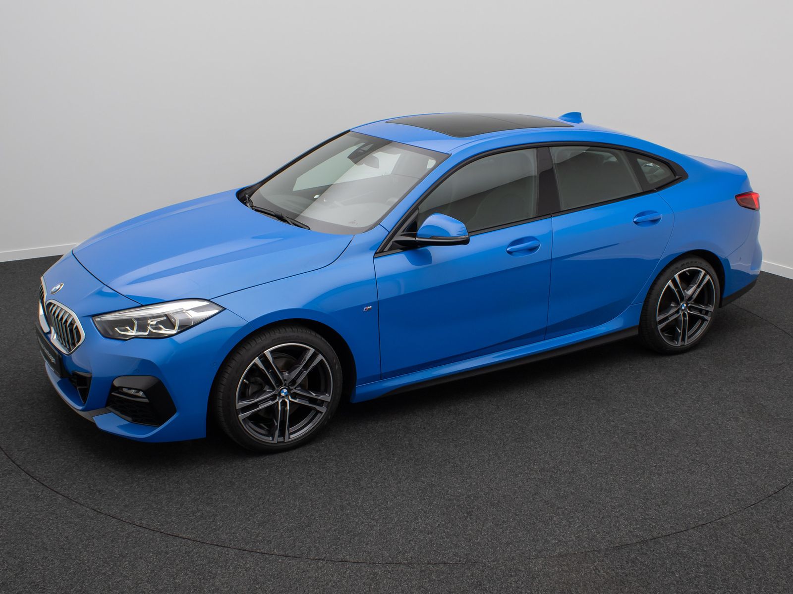 Fahrzeugabbildung BMW 218i Gran Coup&eacute; M Sport DAB H/K Panorama Komfort