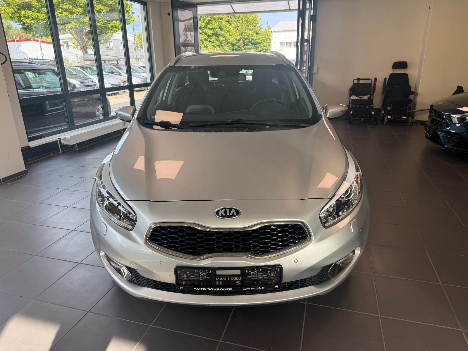 Kia Ceed Sportswagon Spirit Behindertenger. Handgas