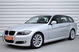 BMW 320i Touring+Automatik+PDC+Tempomat+31.100KM - BMW aus 2011: Kombi