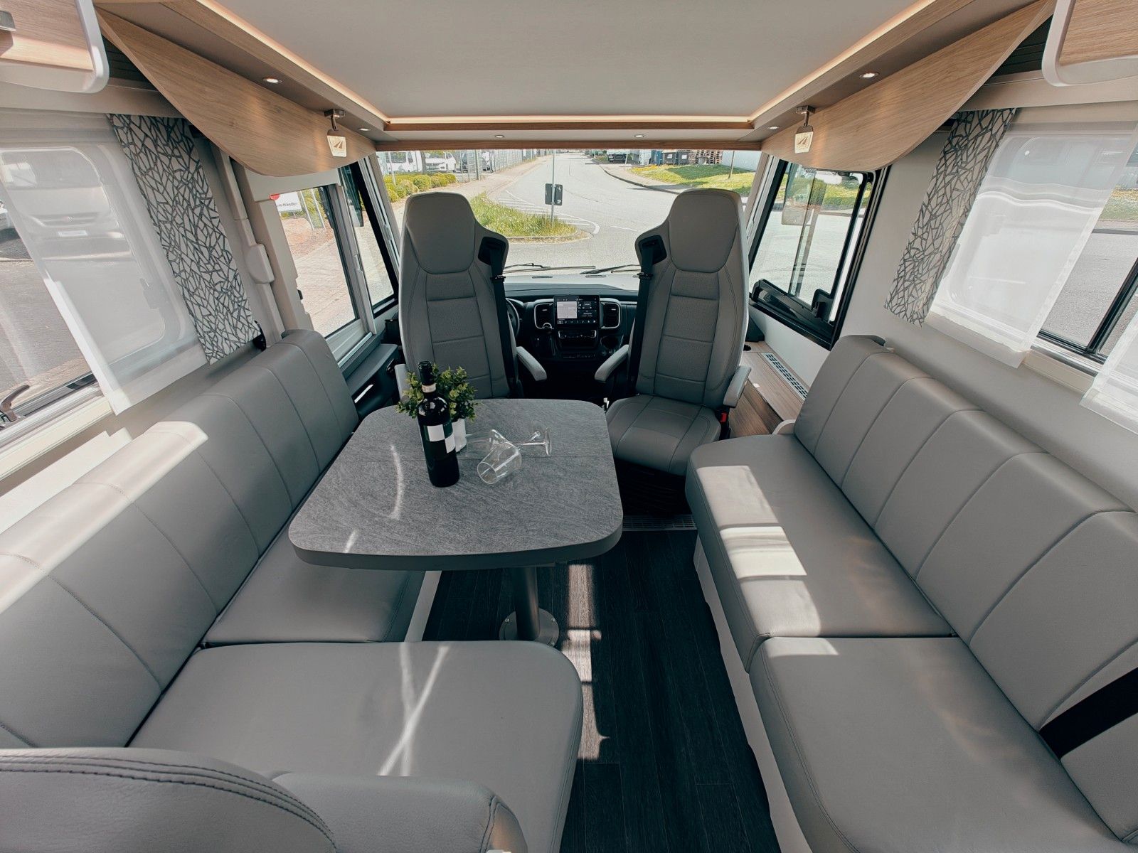 Fahrzeugabbildung Frankia TITAN I - 840 GD 5.5T - NEU! MODELL 2025 - SALE