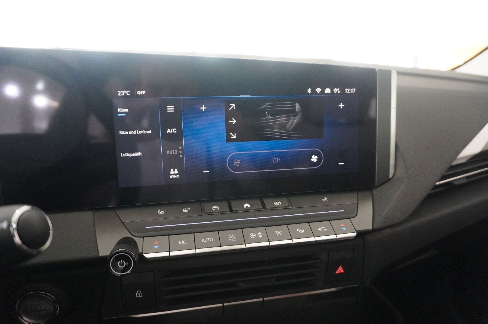 Fahrzeugabbildung Opel Astra L ST 1.5D ELEGANCE NAVI/LED/KAMERA/SH/DAB+