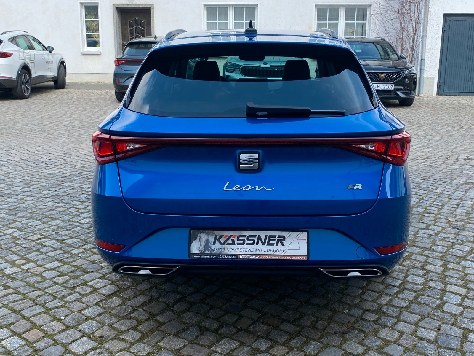 Fahrzeugabbildung SEAT Leon Sportstourer 1.5 eTSI FR *DSG *AHZV