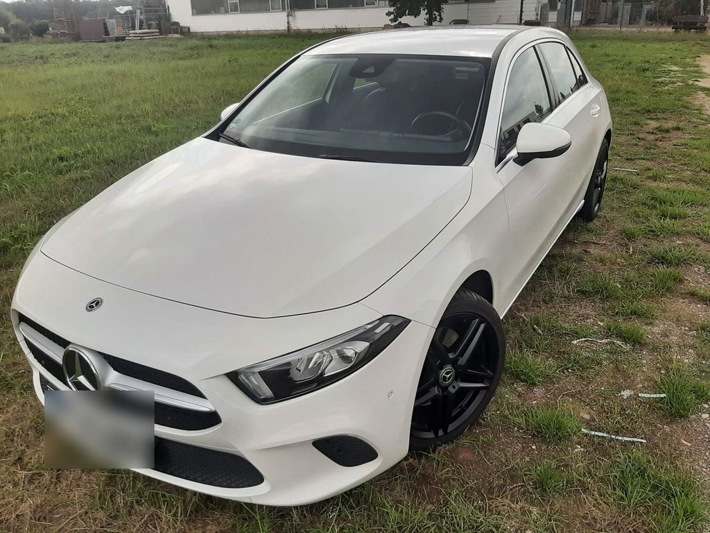 Image of Mercedes-Benz A 220