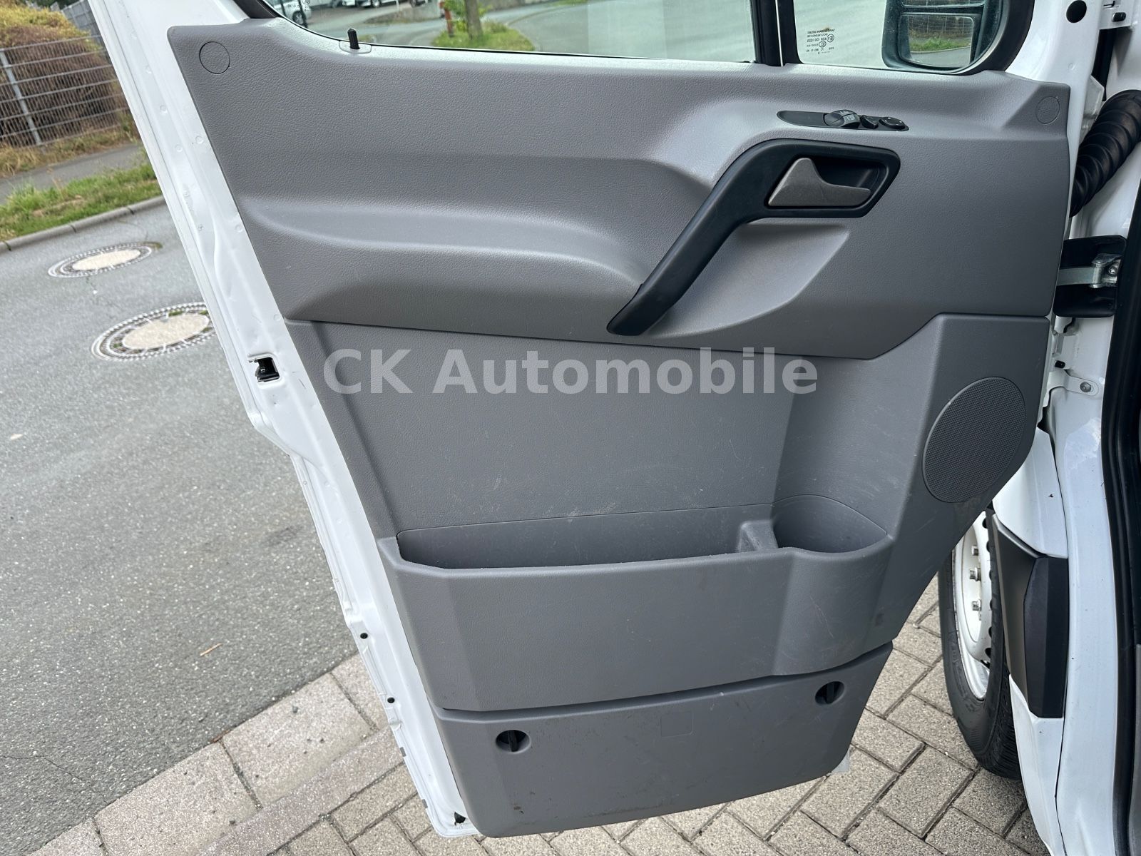 Fahrzeugabbildung Mercedes-Benz Sprinter II 316 CDI Pritsche Maxi Autom/AHK 3.5T