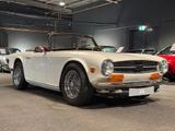 Triumph TR6/UMFASSEND RESTAURIERT / VOLLVERZINKT - Triumph TR6 aus 1971