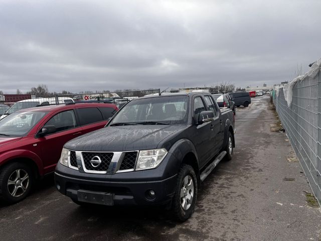 Nissan Navara Double kabine 4X4 AC