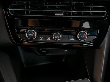 Opel Mokka e Edition Fahrerassistenz-Paket LED