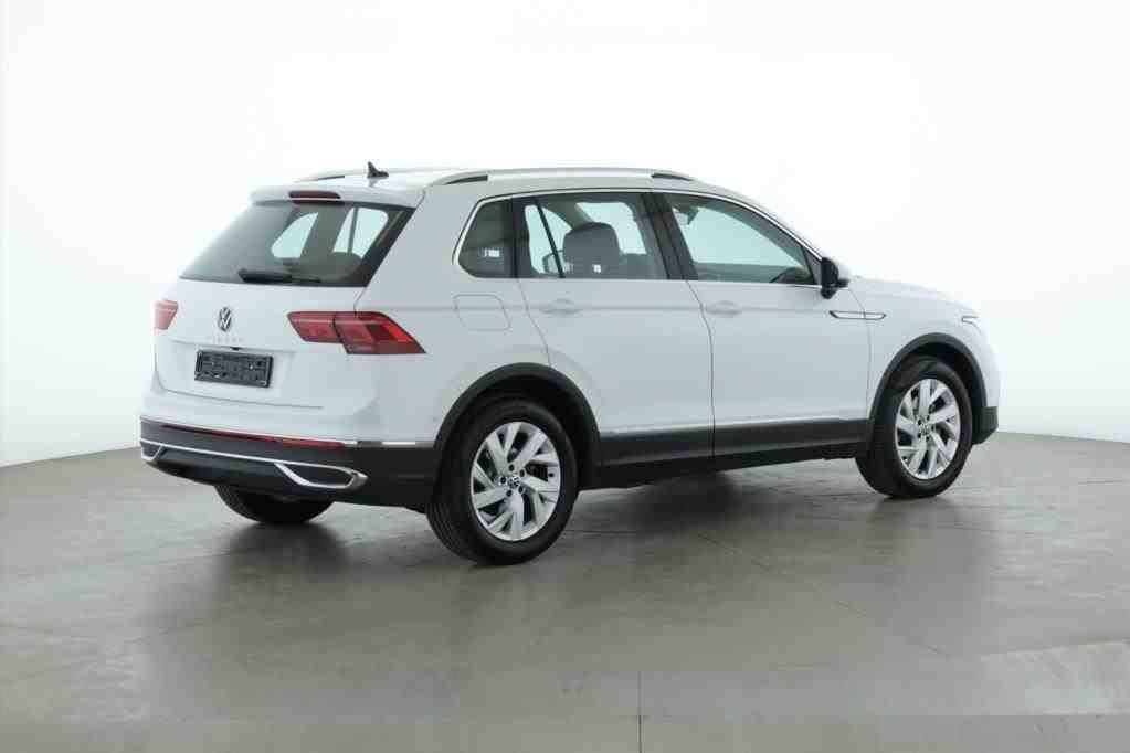 Volkswagen Tiguan Elegance 1.5 TSI AHK*Tempo*PDC*RFK*Klima
