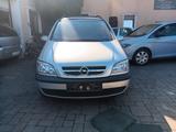 Opel Zafira 2.0 DTI Njoy mit Style-Paket - Opel Zafira aus 2005 mit Diesel-Antrieb