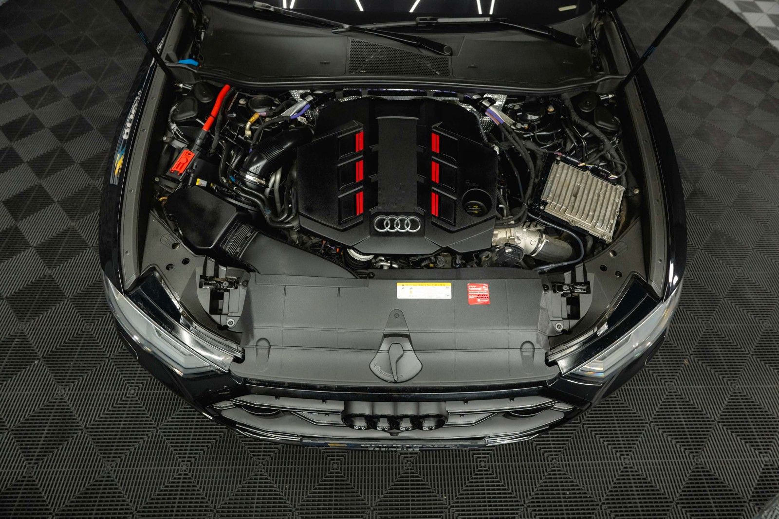 Fahrzeugabbildung Audi S6 Avant 3.0 TDI quattro *ACC*Head Up*LED*