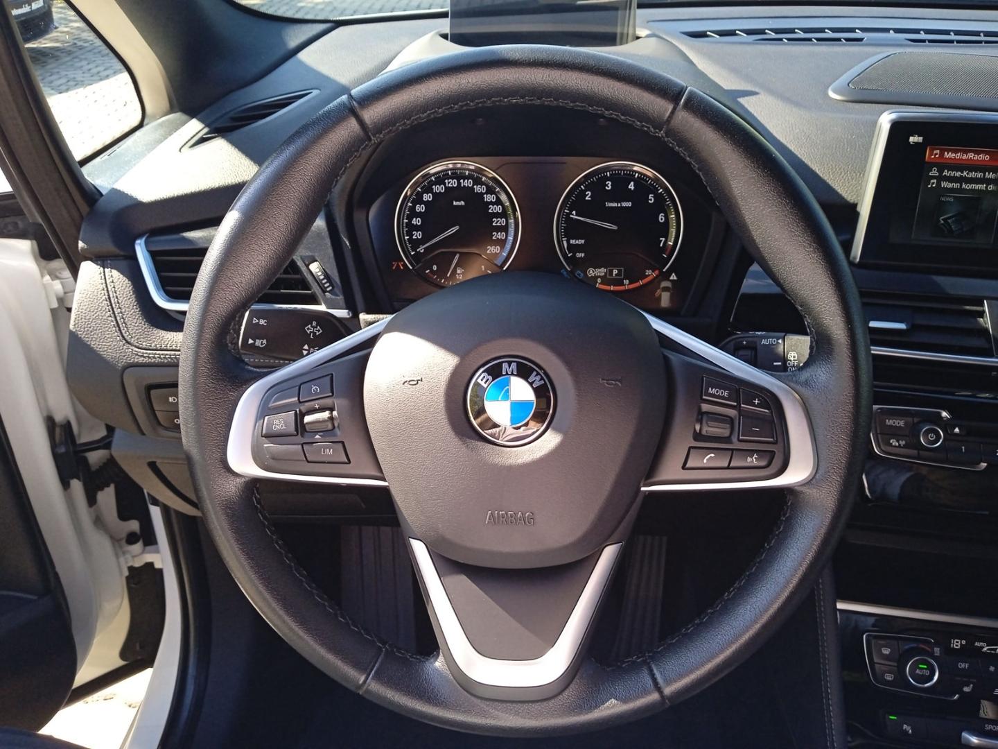 BMW 218 Active Tourer i SportLine+HUD+ADPT.LED+KAMER, миниатюра 16
