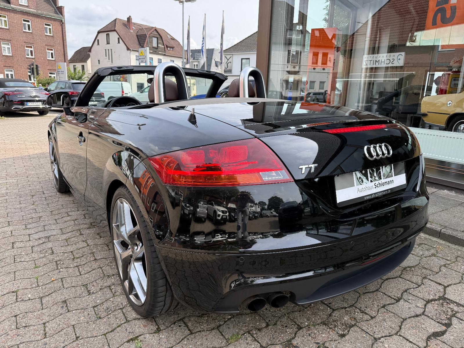 Audi TT Roadster 1.8 TFSI LEDER/XENON/NAVI/SITZHZG.