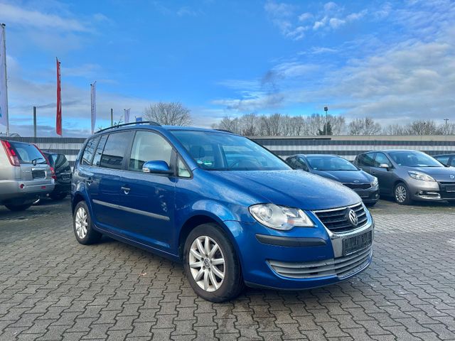 Volkswagen Touran 1.6 Tüv neu + Service Neu + 7 Sitzer