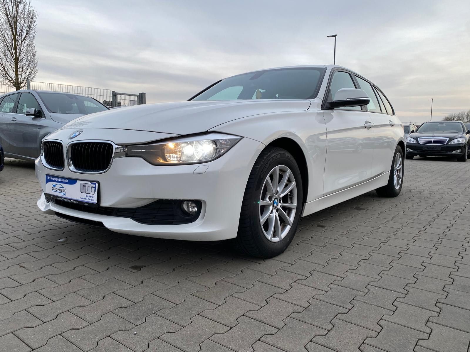 BMW 320