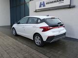 Hyundai i20 FL 1.2 5-MT Select -Funktionspaket-NAVI-KAME - Hyundai i20 mit Benzin-Antrieb