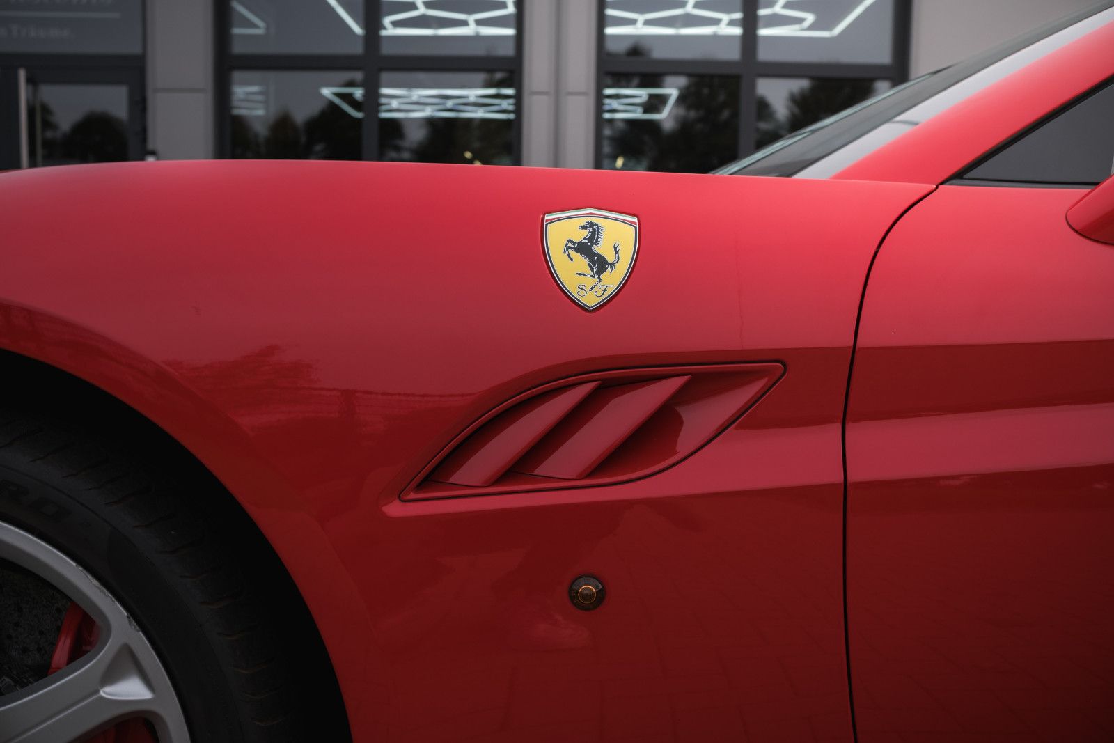 Fahrzeugabbildung Ferrari California-Scheckheft gepflegt-2.Hand