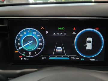 Hyundai TUCSON - 8