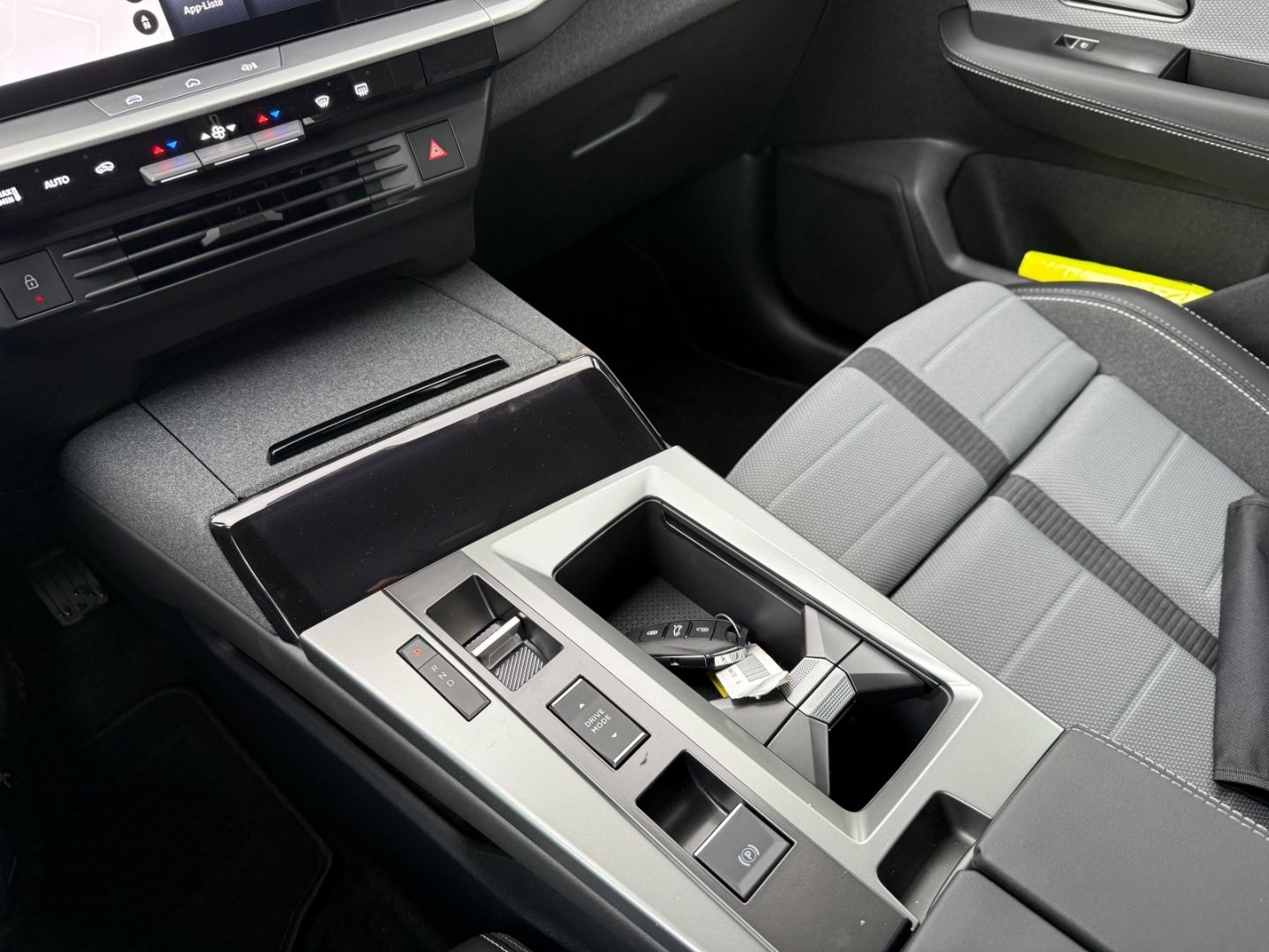 Opel Grandland (X) - Bild 12