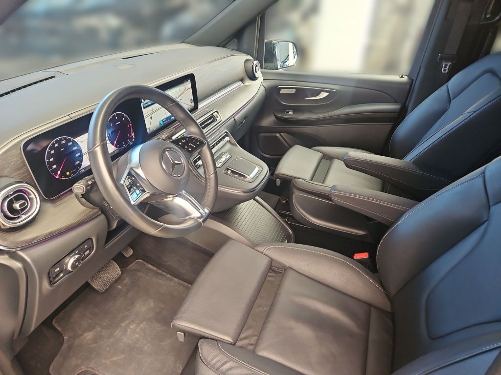 Fahrzeugabbildung Mercedes-Benz V 300 AVG extralang 4x4 8 Sitze elektr. ST STHZ