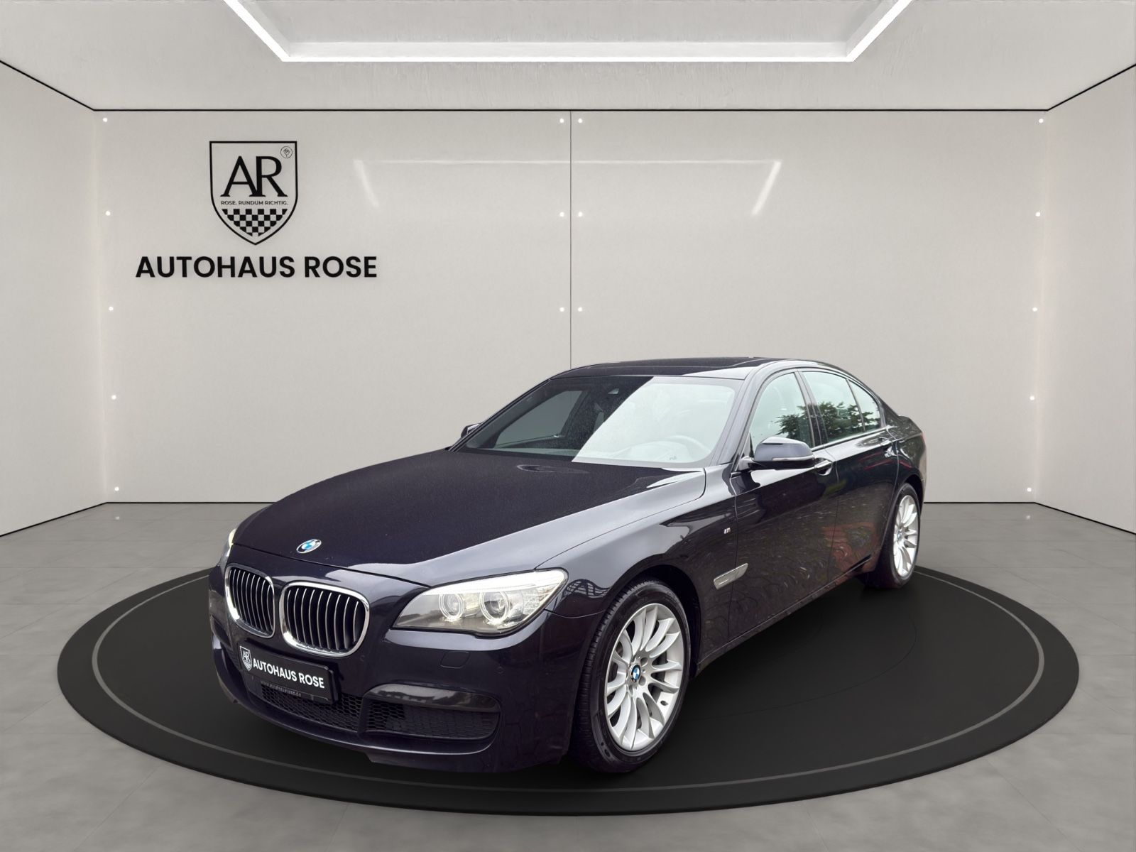 2015 BMW 730