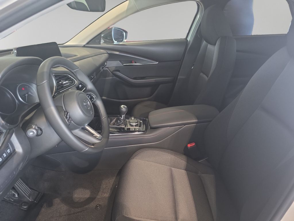 MAZDA CX-30 HOMURA 2.5G 140PS Navi Kamera LED-Licht MAZDA CX-30 HOMURA 2.5G 140PS Navi Kamera LED-Licht