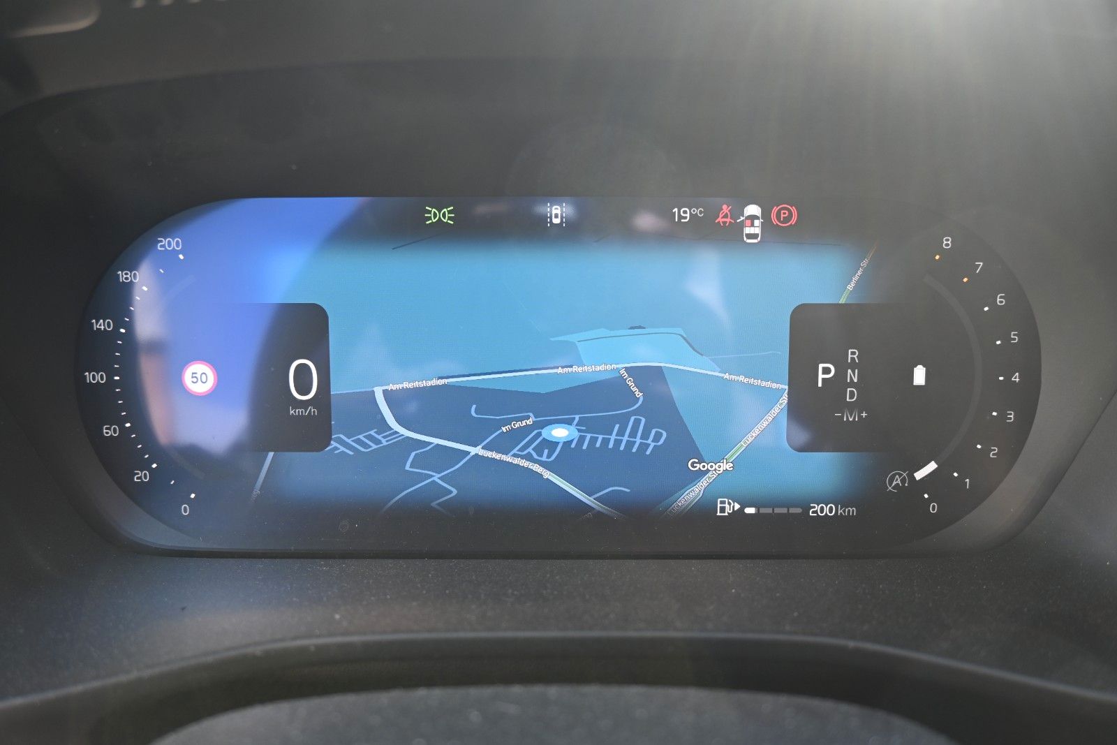 Fahrzeugabbildung Volvo XC40 B3 Benzin Core 2WD*LHZG*360°