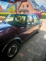 Mercedes-Benz Mercedes W123 240 - Mercedes-Benz Diesel Gebrauchtwagen aus dem Jahr 1982