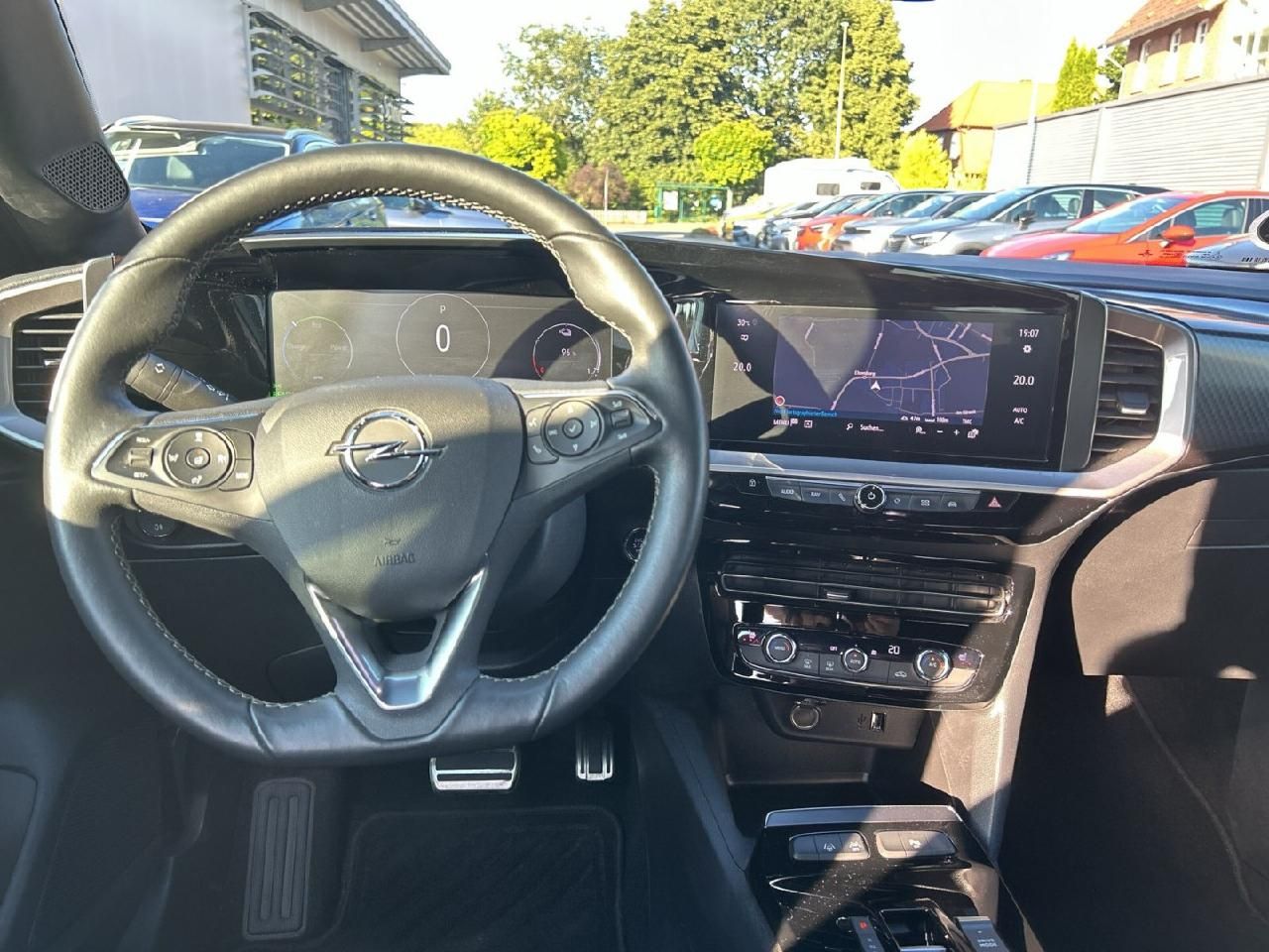 Fahrzeugabbildung Opel Mokka e Ultimate
